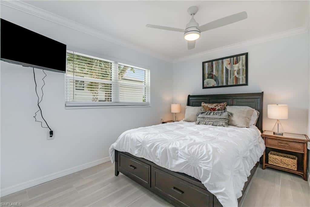 4818 Regal Dr, Bonita Springs, photo 10