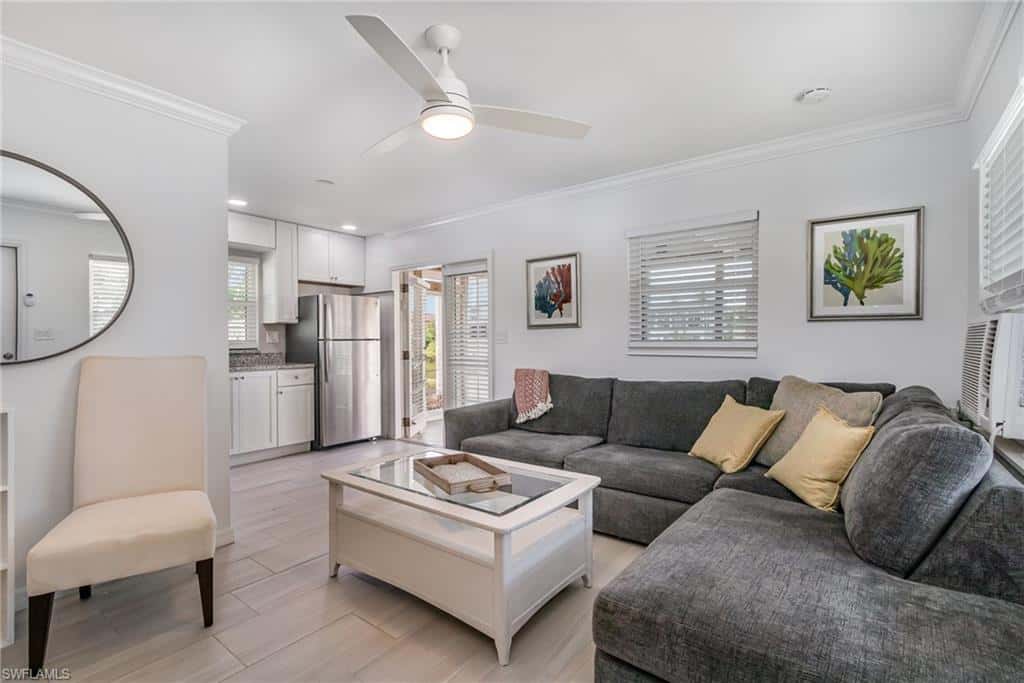 4818 Regal Dr, Bonita Springs, photo 4