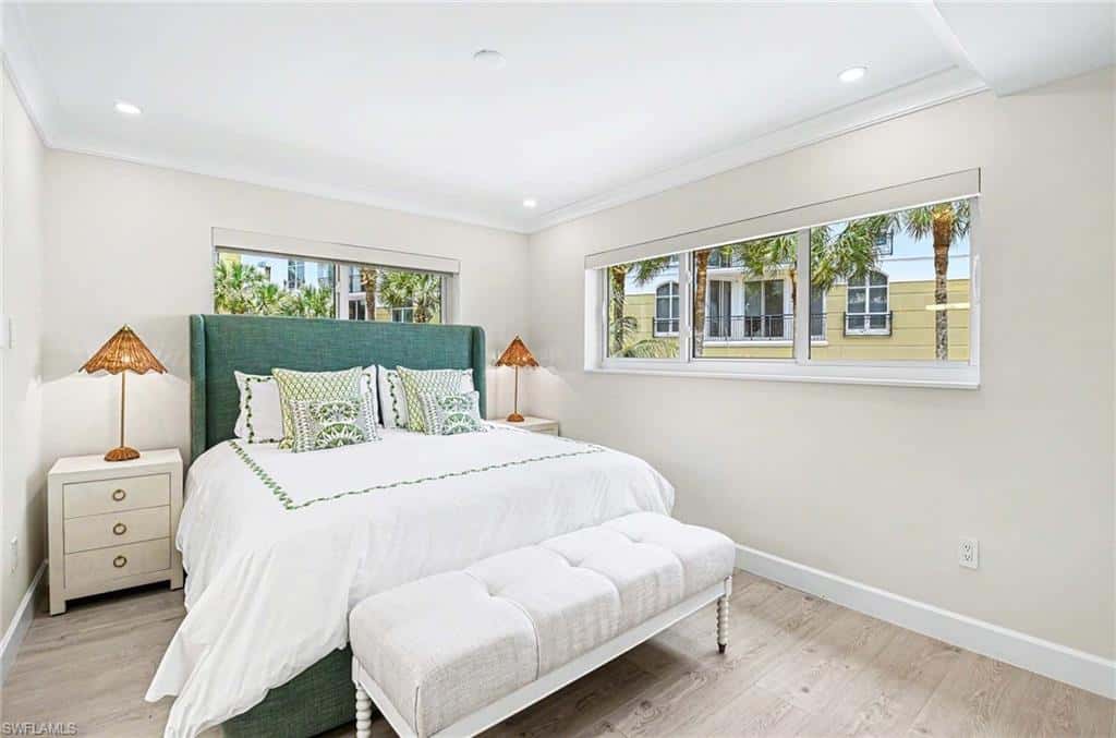 1851 Gulf Shore Blvd #4, Naples, photo 16