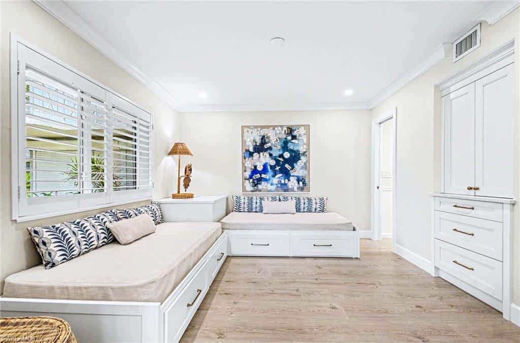 1851 Gulf Shore Blvd #4, Naples, photo 20