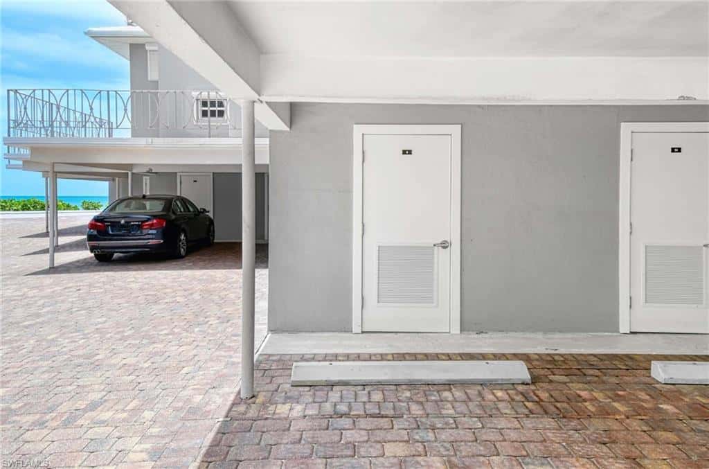 1851 Gulf Shore Blvd #4, Naples, photo 37