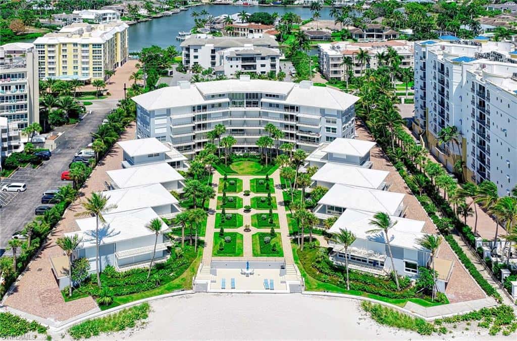 1851 Gulf Shore Blvd #4, Naples, photo 39