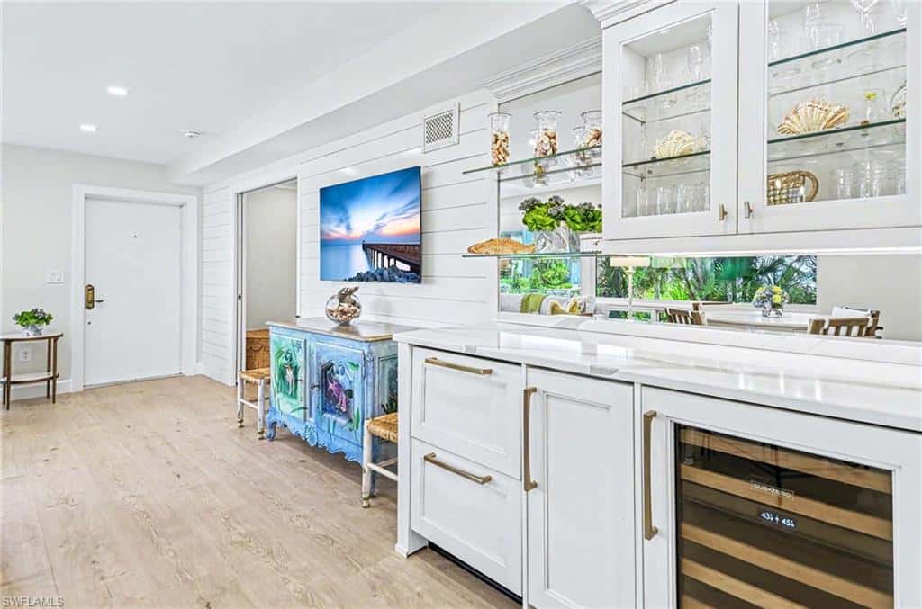 1851 Gulf Shore Blvd #4, Naples, photo 8