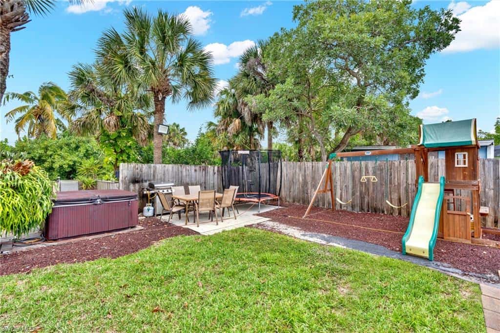 4587 25th Ct, Naples, photo 39