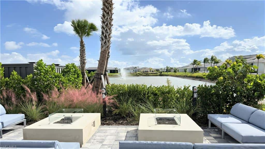9077 Wisteria Way, Naples, photo 50