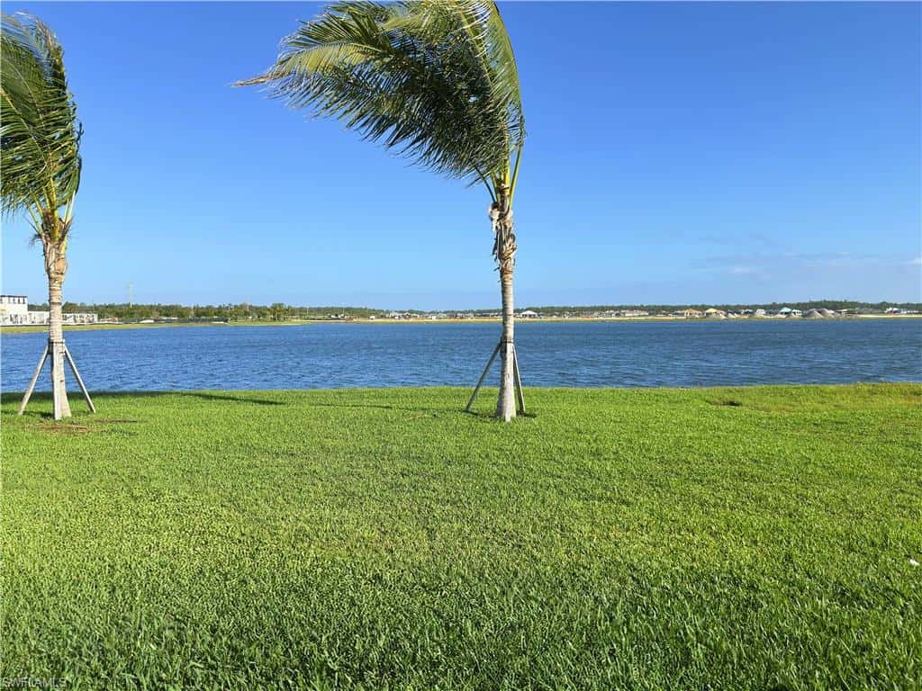 9077 Wisteria Way, Naples, photo 4