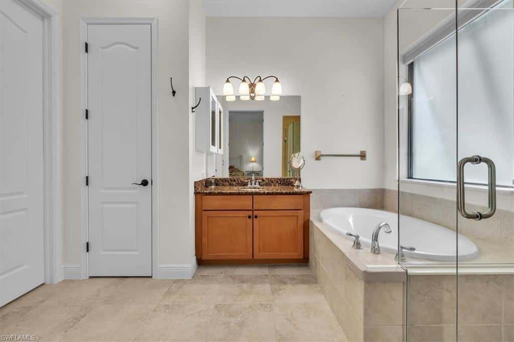 16044 Herons View Dr, Alva, photo 28