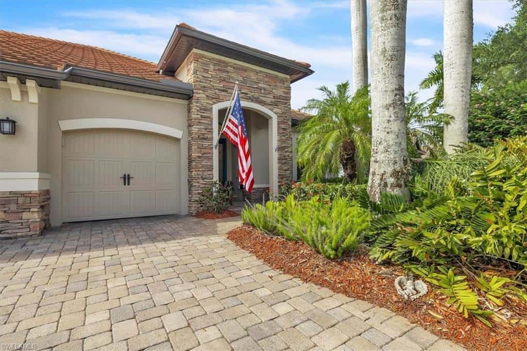 16044 Herons View Dr, Alva, photo 5