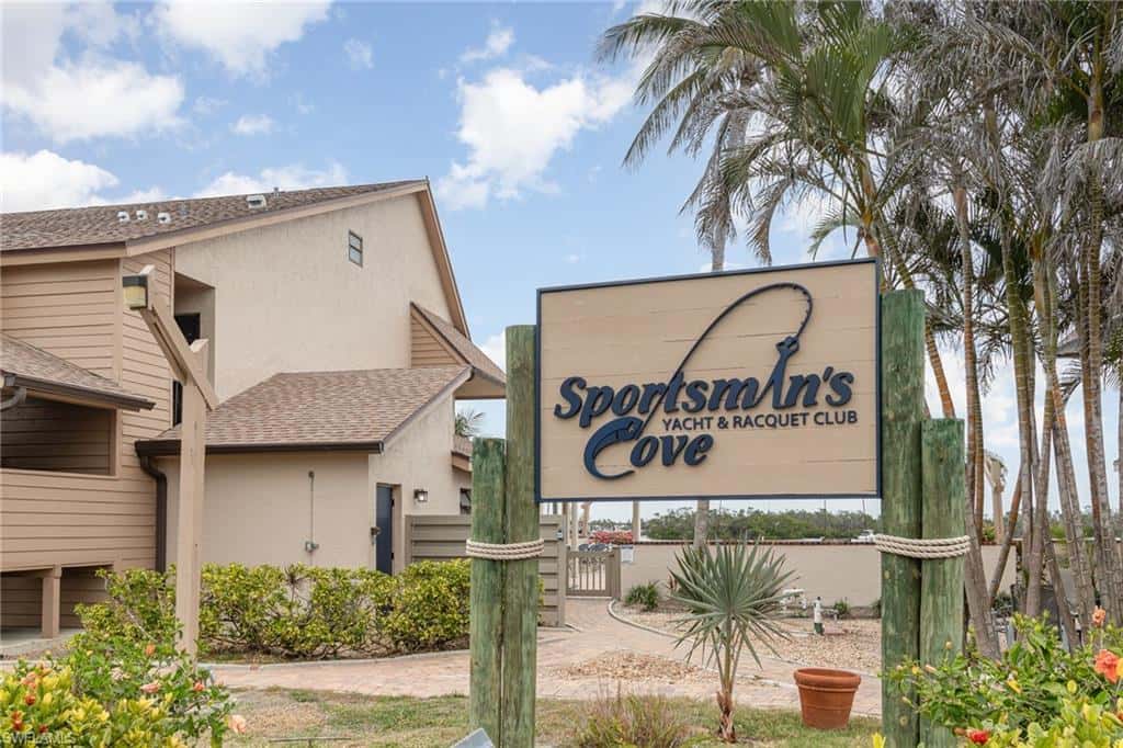 898 Buttonwood Dr #105, Fort Myers Beach, photo 4
