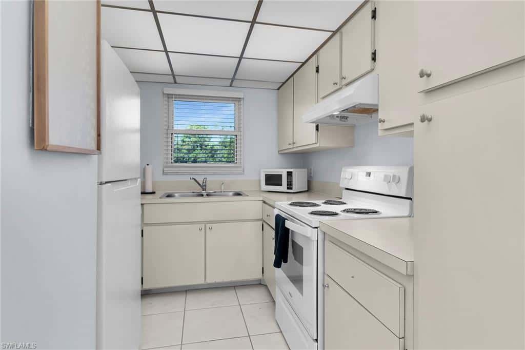 1000 Manatee Rd #a105, Naples, photo 10