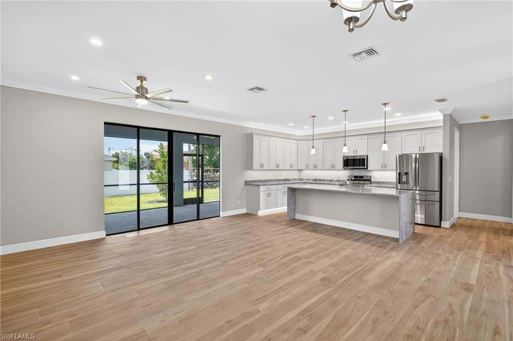 1912 24th Ter, Cape Coral, photo 6