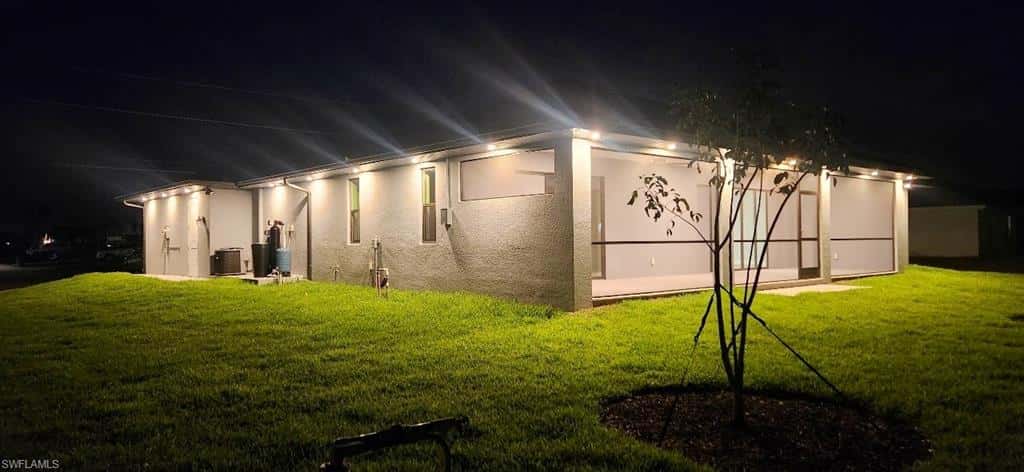 1912 24th Ter, Cape Coral, photo 43