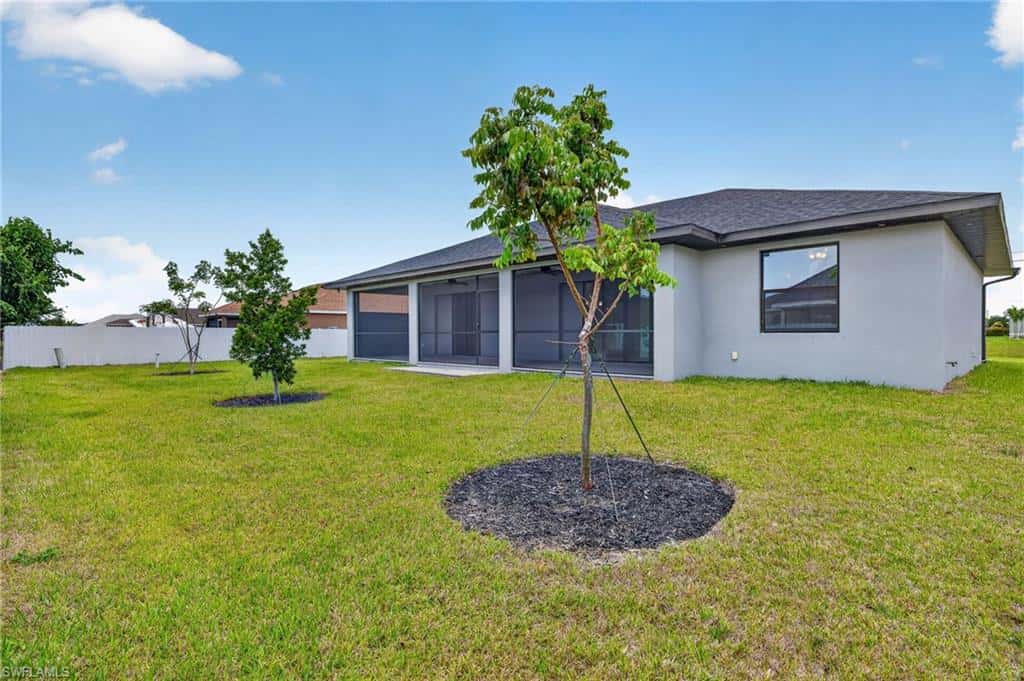 1912 24th Ter, Cape Coral, photo 38