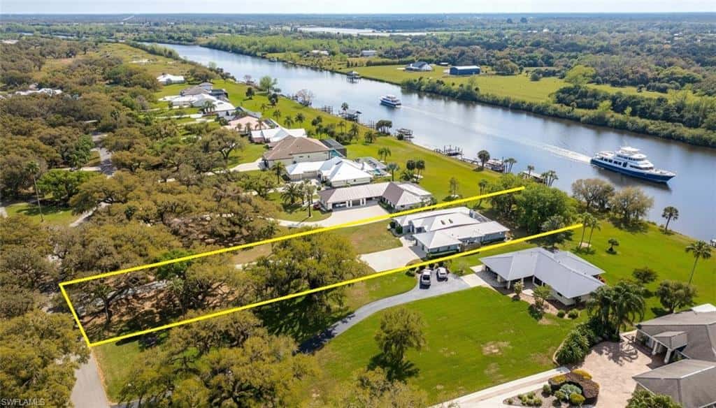 1261 Riverbend Dr, Labelle, photo 27