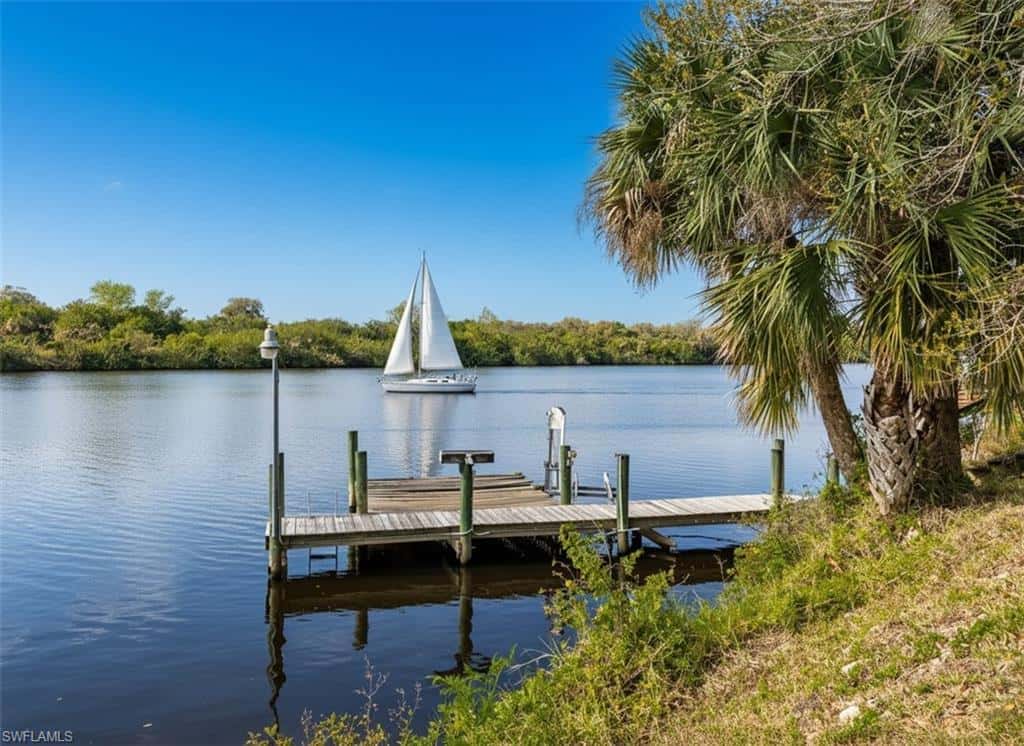 1261 Riverbend Dr, Labelle, photo 25