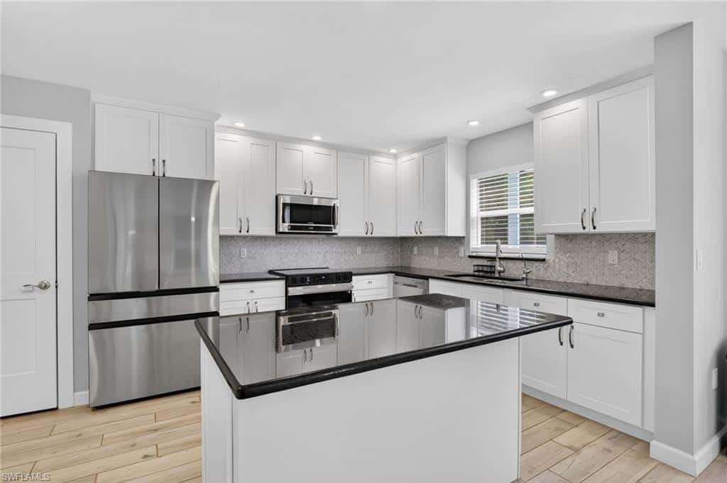 1720 16th St, Naples, photo 17