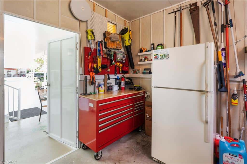 58 Le Mans Dr, Naples, photo 40
