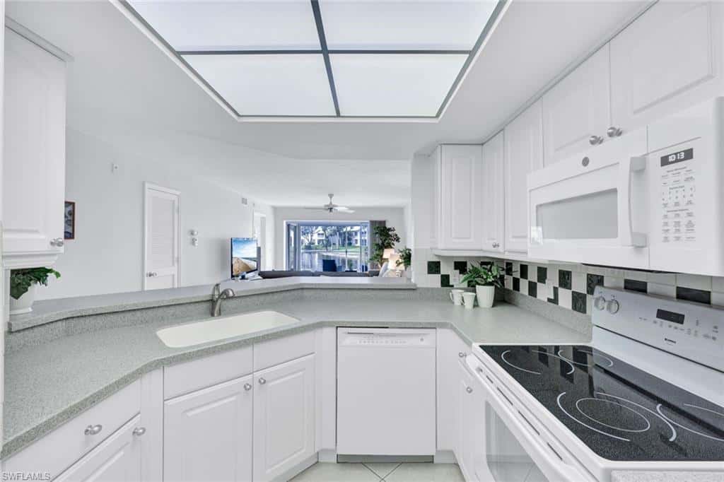 774 Wiggins Lake Dr #101, Naples, photo 5