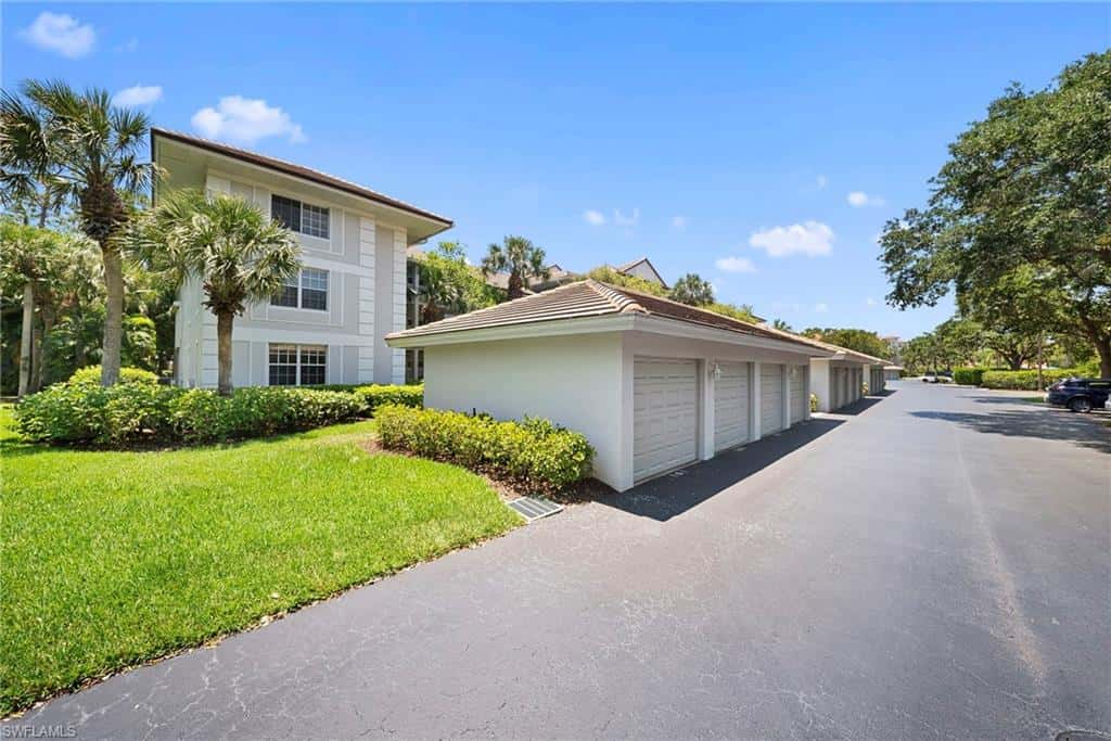 760 Waterford Dr #101, Naples, photo 5