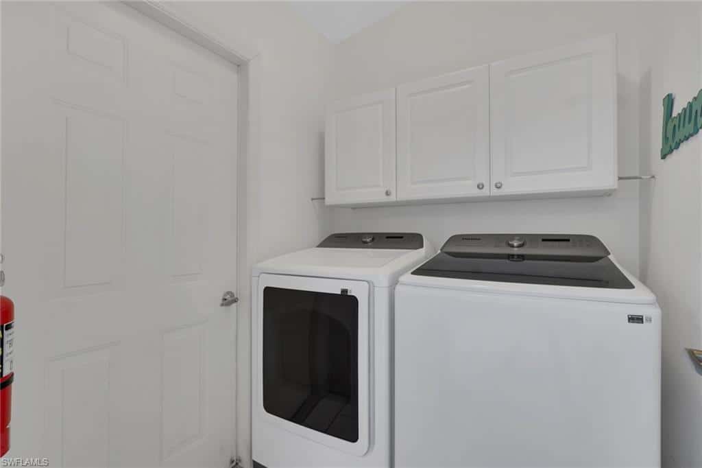 1835 Crown Pointe Blvd, Naples, photo 23