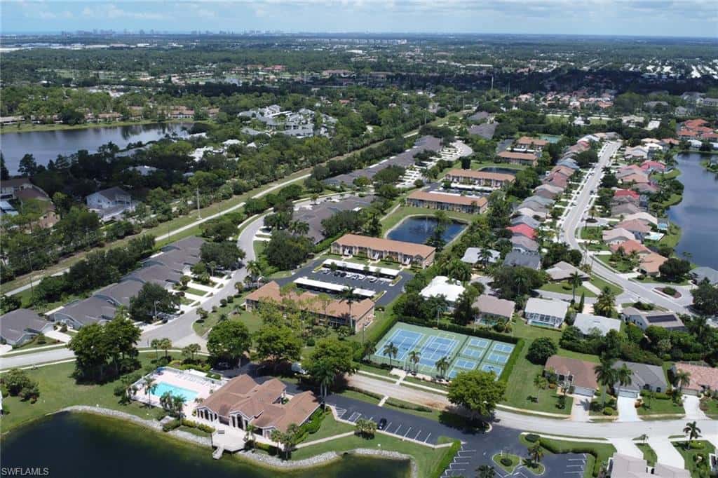1835 Crown Pointe Blvd, Naples, photo 43