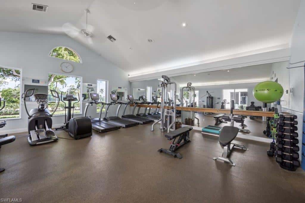 1835 Crown Pointe Blvd, Naples, photo 26
