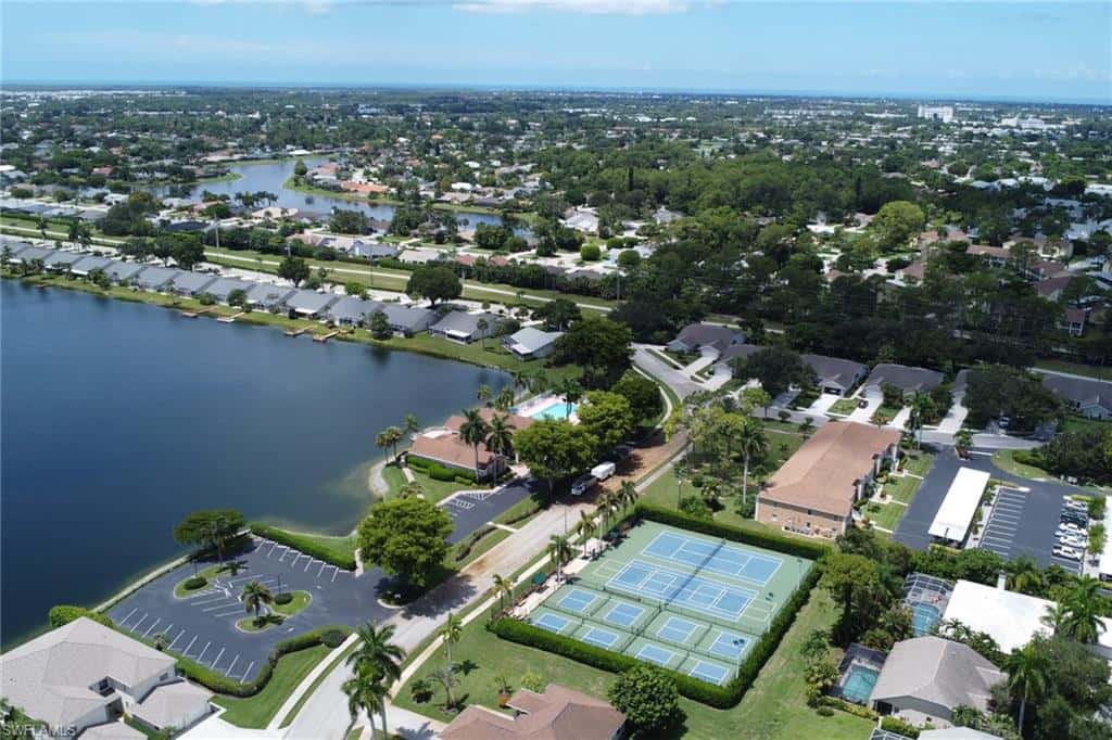 1835 Crown Pointe Blvd, Naples, photo 41