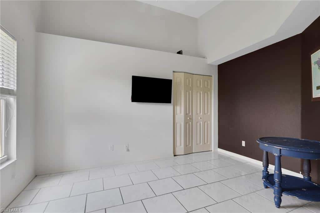 1835 Crown Pointe Blvd, Naples, photo 19