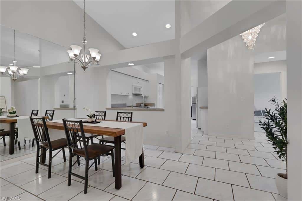 1835 Crown Pointe Blvd, Naples, photo 8