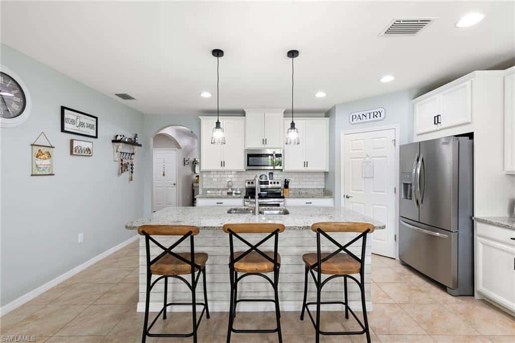 3215 Birchin Ln, Fort Myers, photo 5