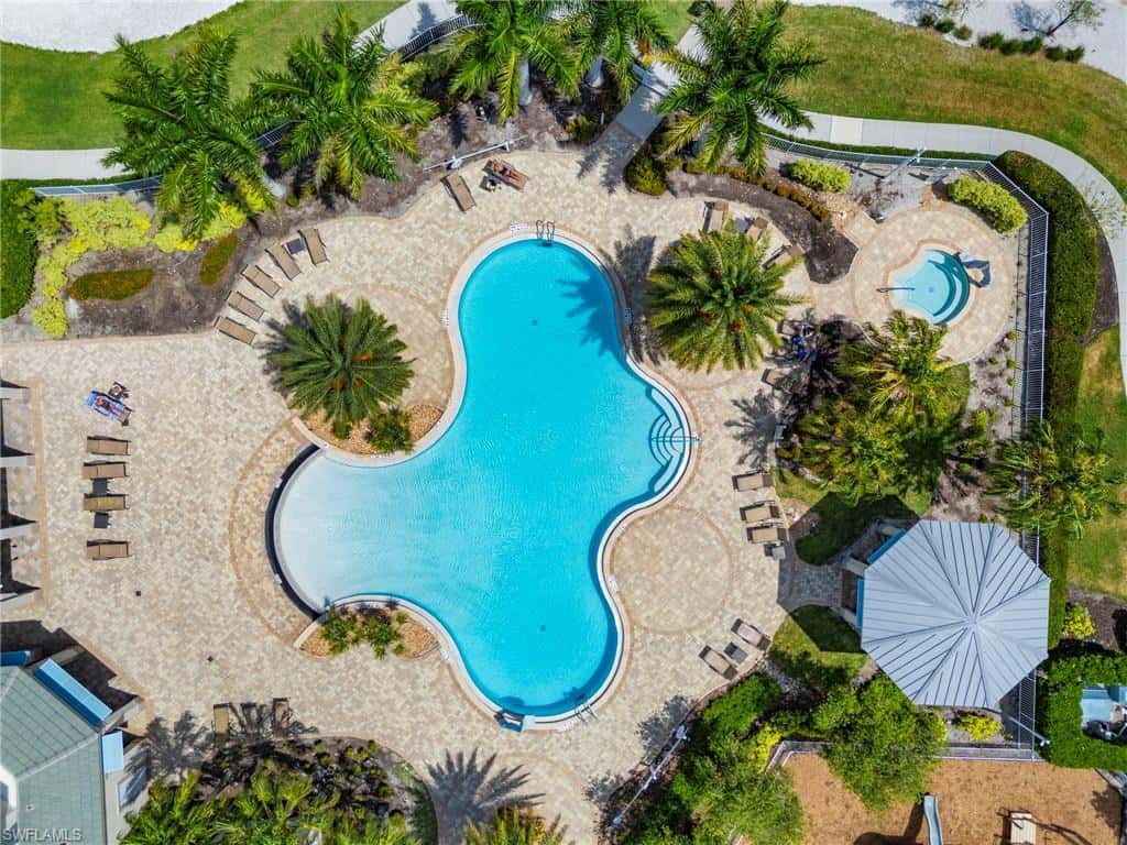 3215 Birchin Ln, Fort Myers, photo 37
