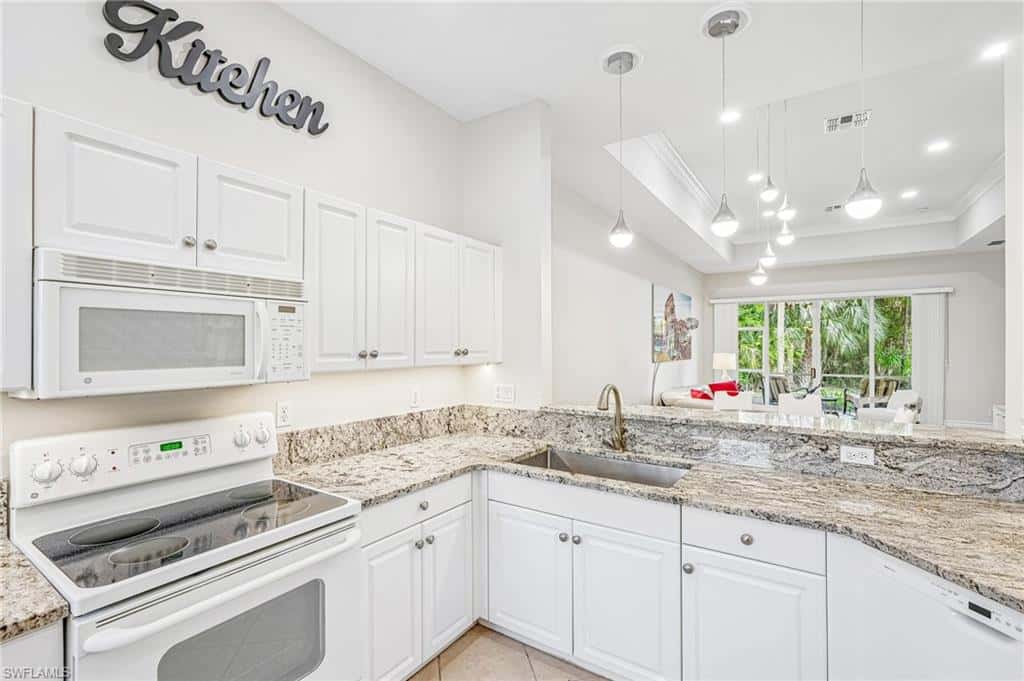 7859 Sanctuary Cir #2, Naples, photo 9