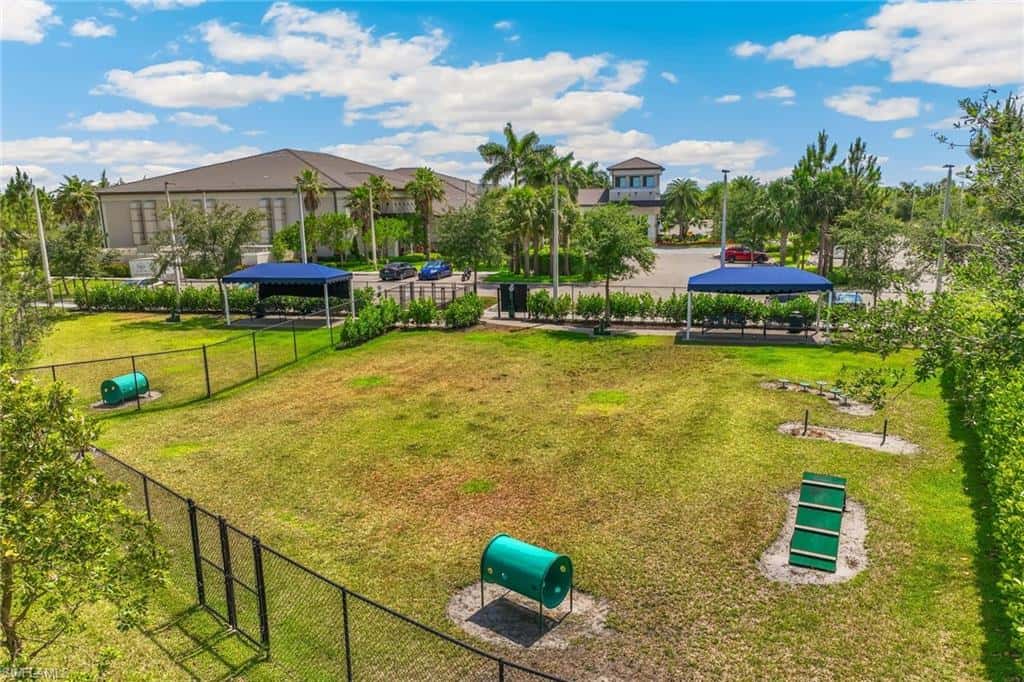 28433 Capraia Dr, Bonita Springs, photo 39