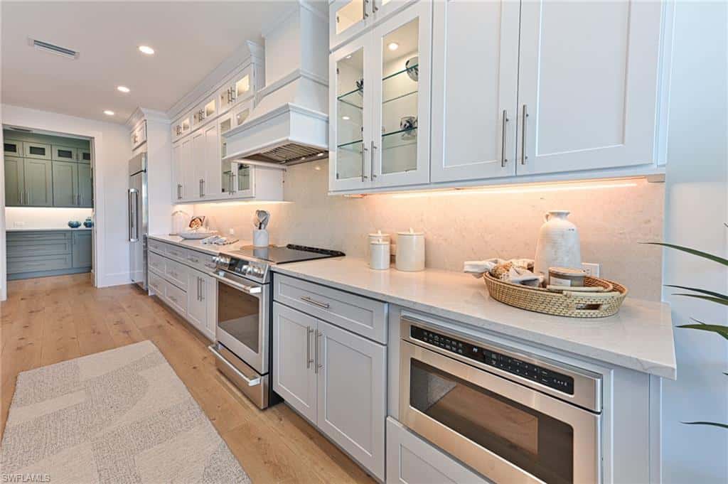 219 Bayfront Dr, Bonita Springs, photo 22