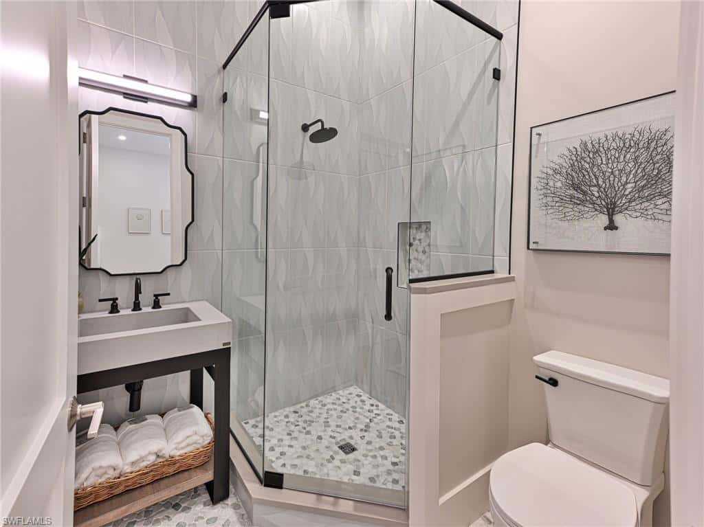 219 Bayfront Dr, Bonita Springs, photo 32