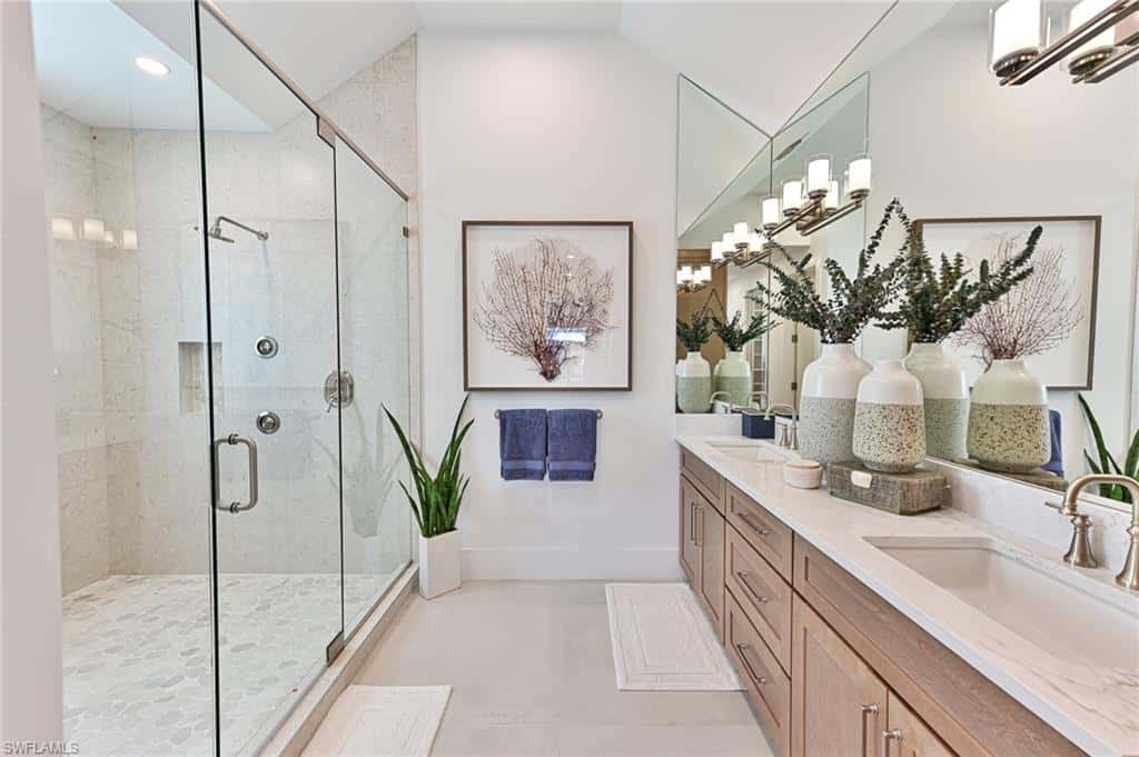 219 Bayfront Dr, Bonita Springs, photo 28