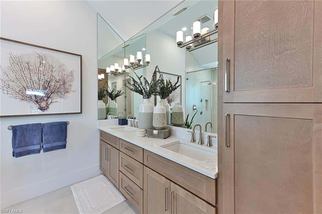 219 Bayfront Dr, Bonita Springs, photo 29