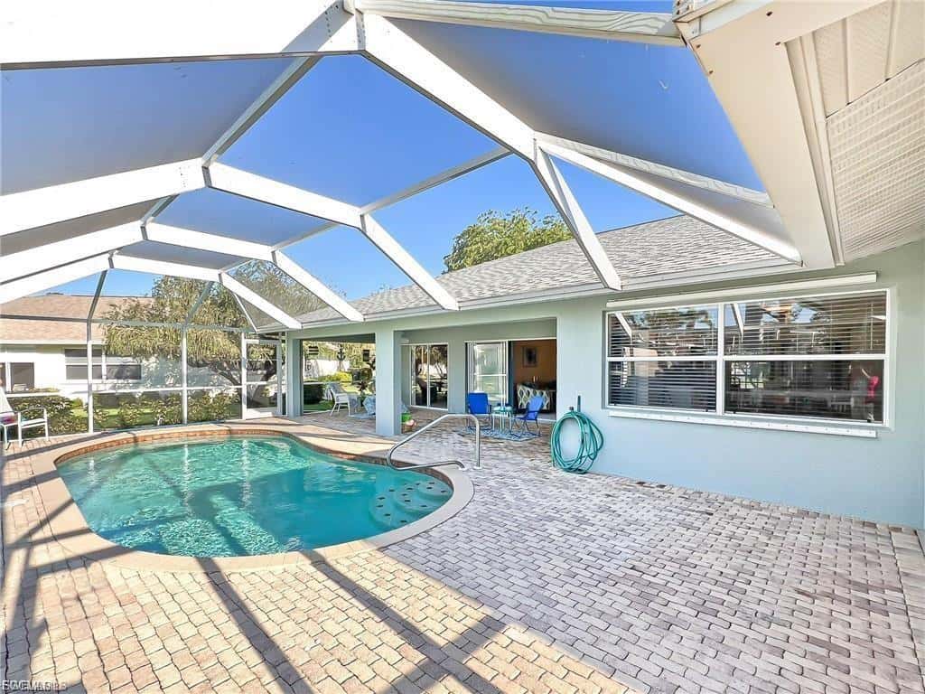 7631 Woodland Bend Cir, Fort Myers, photo 28