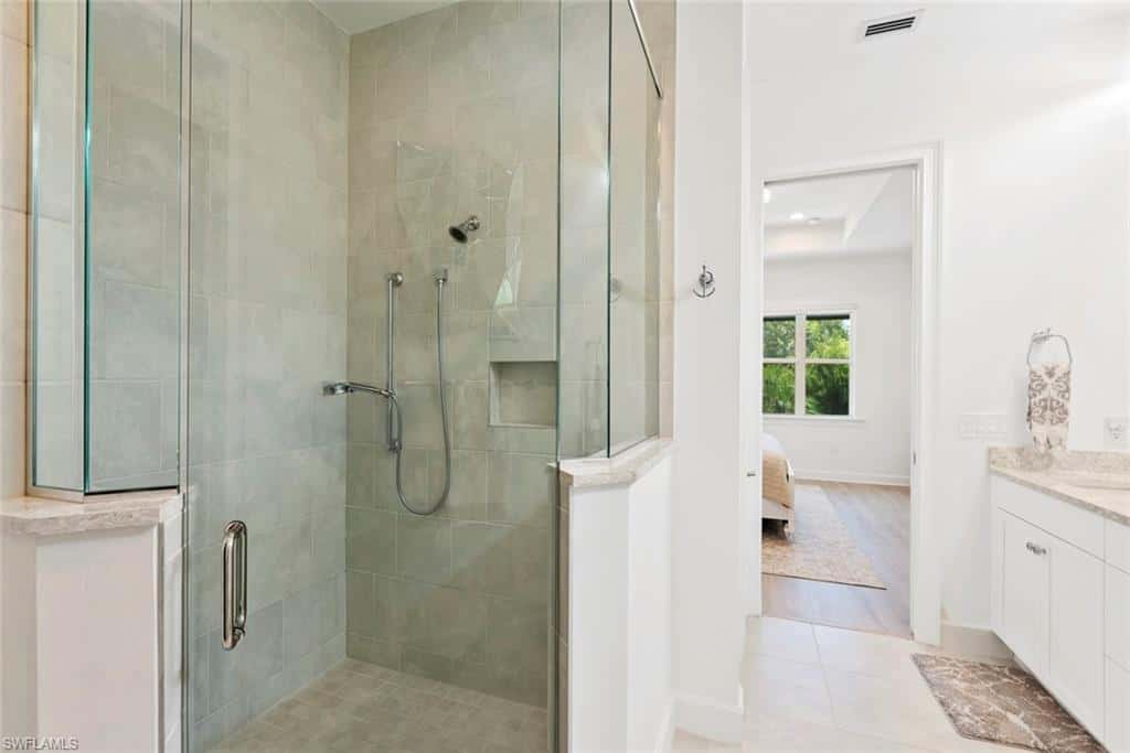 8849 Yucatan Ct, Naples, photo 12