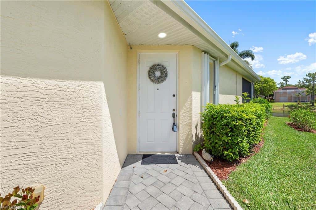 7737 Haverhill Ct, Naples, photo 7