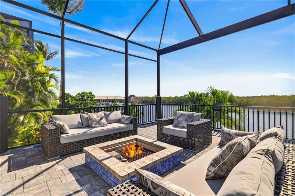 872 Cape Estates Cir, Cape Coral, photo 16