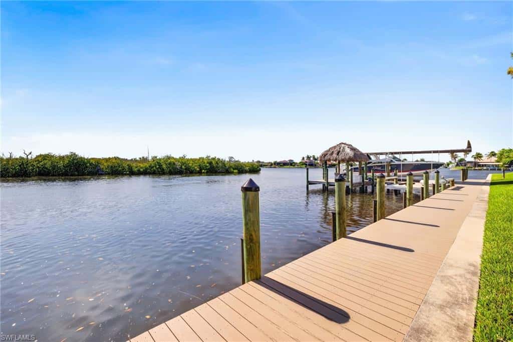 872 Cape Estates Cir, Cape Coral, photo 25