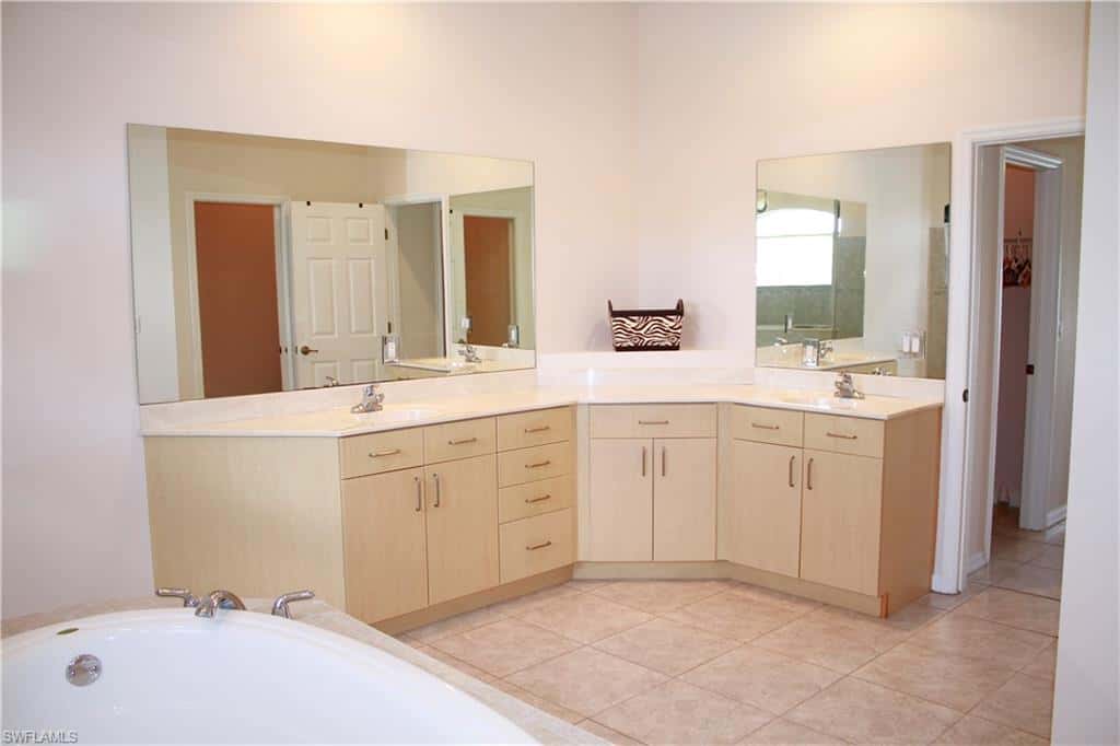 4213 14th Pl, Cape Coral, photo 22