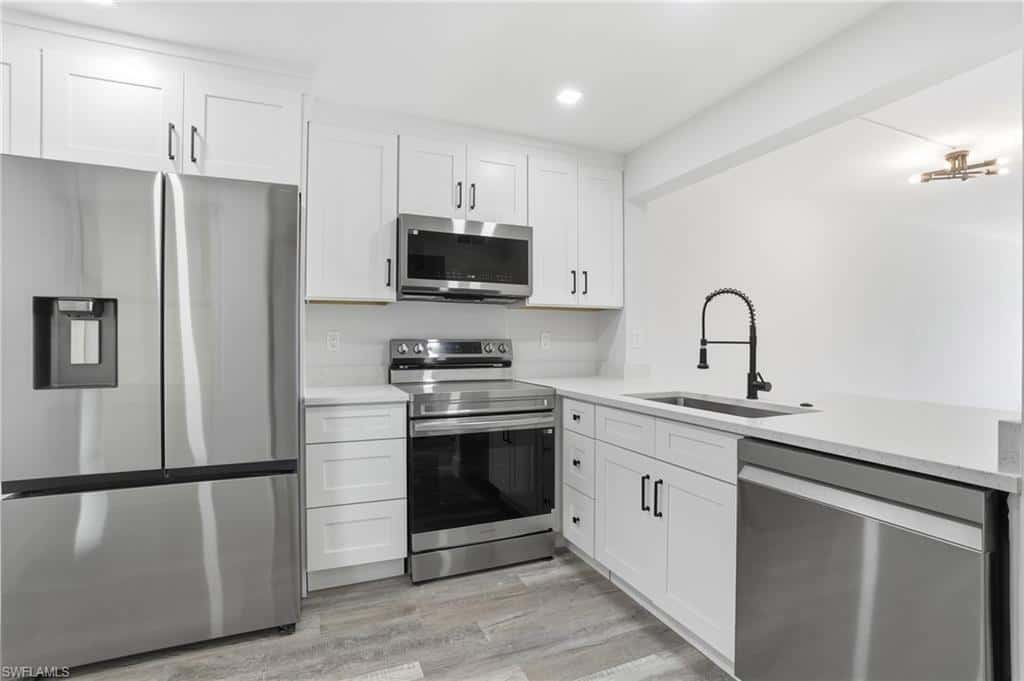 1085 Forest Lakes Dr #8102, Naples, photo 7