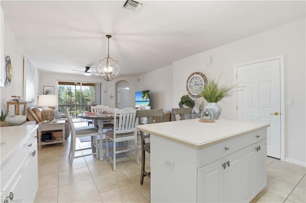 9621 Spanish Moss Way #3823, Bonita Springs, photo 10