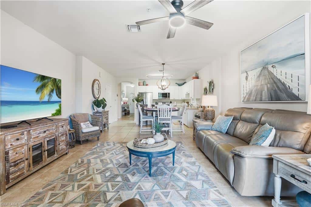 9621 Spanish Moss Way #3823, Bonita Springs, photo 4
