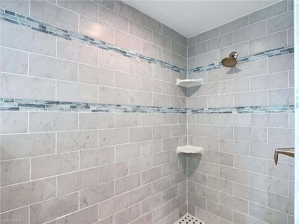 8831 Woodgate Dr, Fort Myers, photo 32