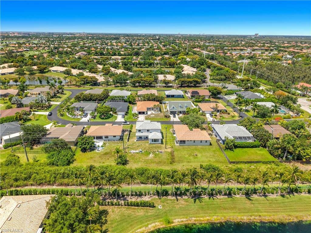 8831 Woodgate Dr, Fort Myers, photo 49
