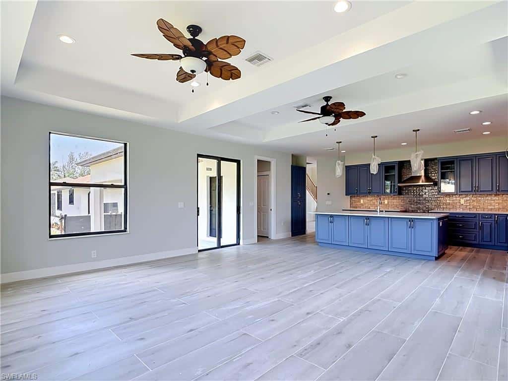 8831 Woodgate Dr, Fort Myers, photo 14