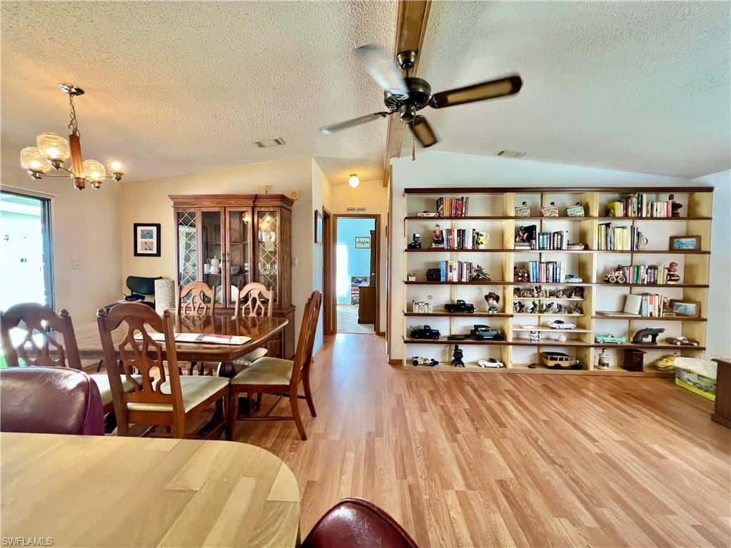 573 Cape Florida Ln, Naples, photo 14